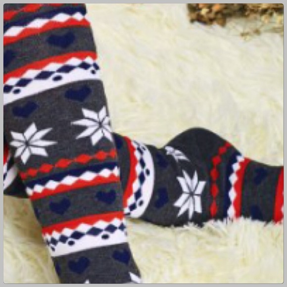 NWT Red/Black Snowflake knee Socks - Picture 5 of 6
